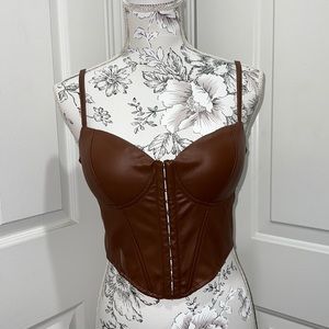 Sweet heart brown top